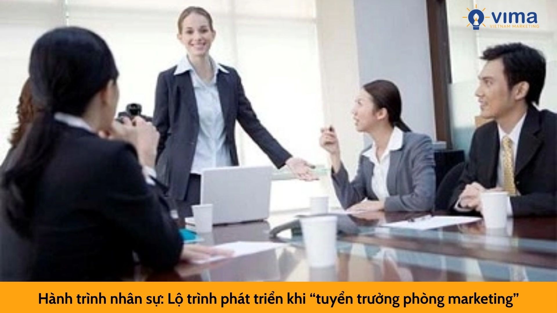 Hành trình nhân sự: Lộ trình phát triển khi “tuyển trưởng phòng marketing”